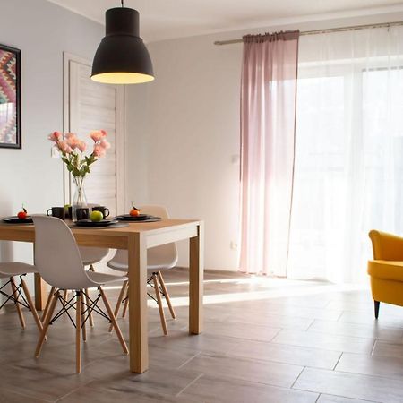 Apartamenty Justrent Щирк Екстер'єр фото