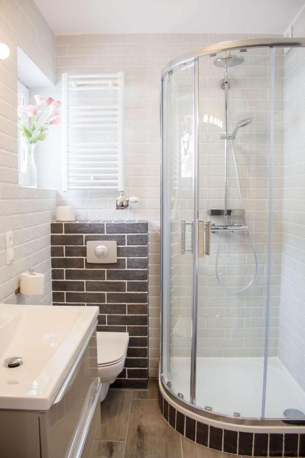 Apartamenty Justrent Щирк Екстер'єр фото